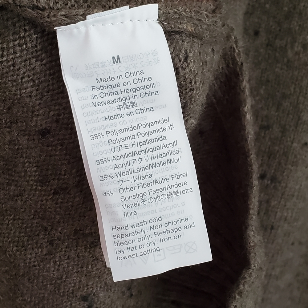 Madewell Donegal Jason V-Neck Sweater - Picture 8 of 10